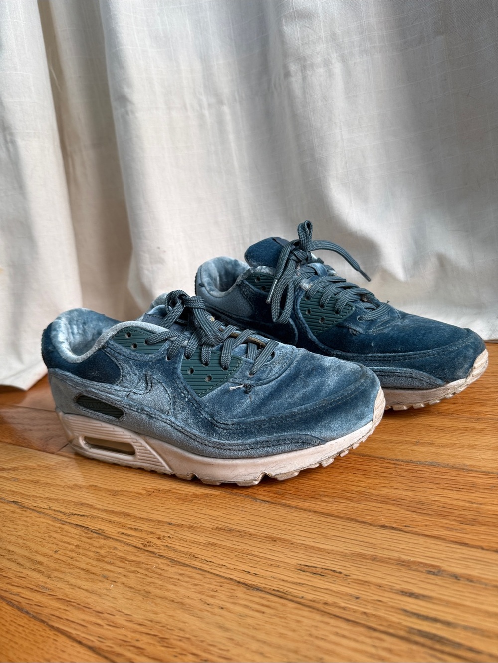 Nike Blue Velvet Air Max 1 Sneakers